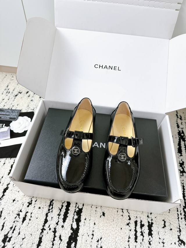 Wholesale Price. Little Black 25 A Spring/Summer New Arrival Mary Jane. The Desi
