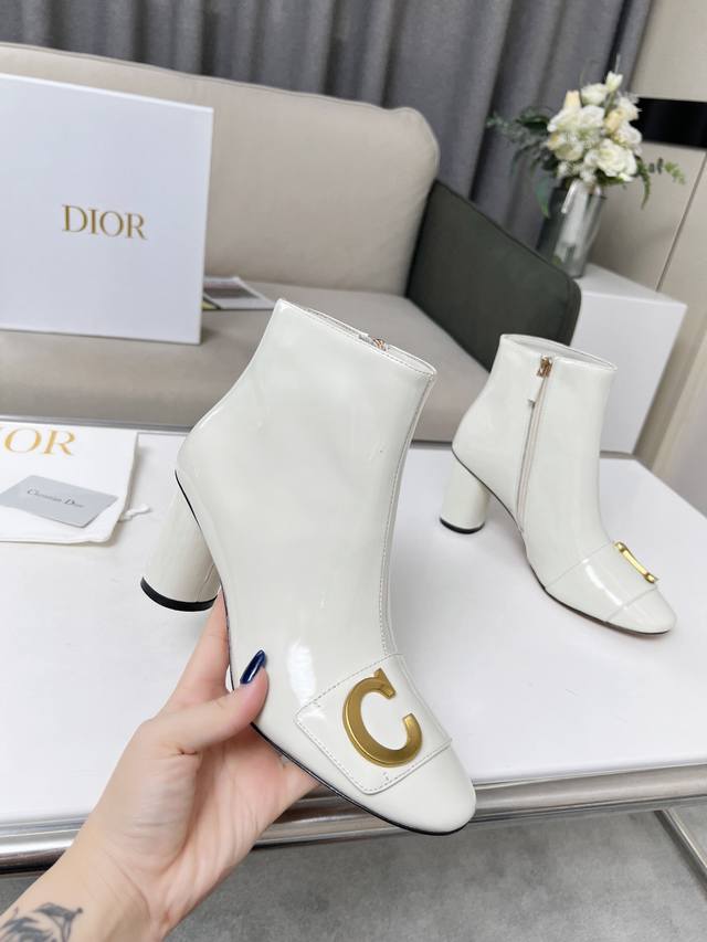 Factory P Direct. Dior Autumn/Winter New Arrival Nude Boots, The Outer Side Of T