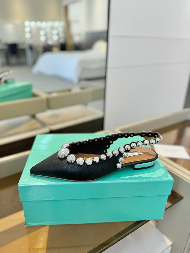 Price P: 2025 Latest Model, Spring/Summer New Style * Pineapple New Flat Sandals