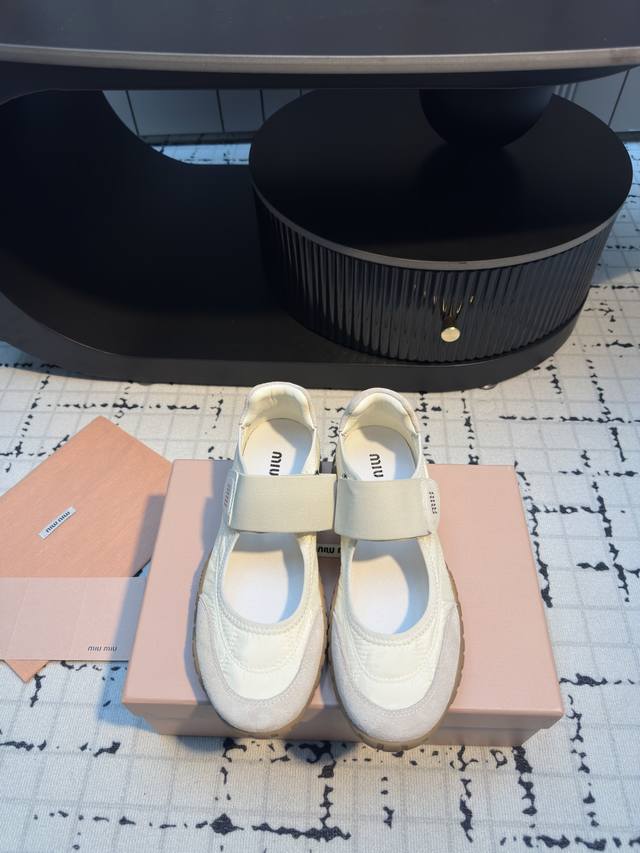 Premium Quality. Miumi* 25Ss Spring/Summer New Arrival: Agan Casual Sneakers, Ma