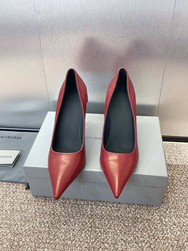 Factory Price Balenciaga 2025 Spring/Summer New Arrival Pointed-Toe High-Heel Wo