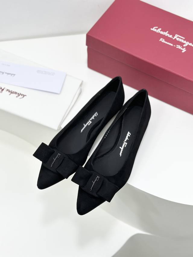 Salvatore Ferragamo Velvet Runway-Inspired Pointed-Toe Ballet Flats The Design I