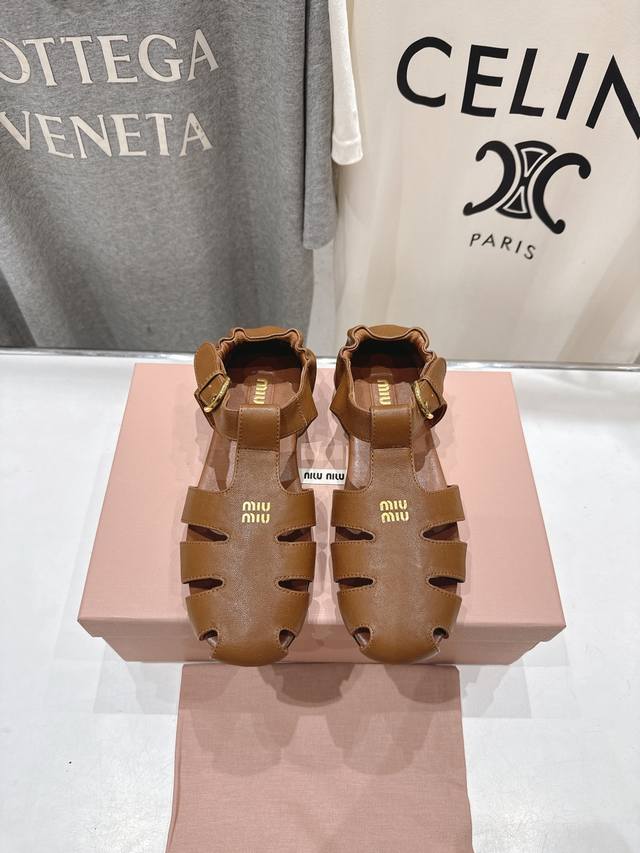High-Quality Factory-Direct Miumiu* Miu Miu 2025Ss Spring/Summer New Arrival Fla