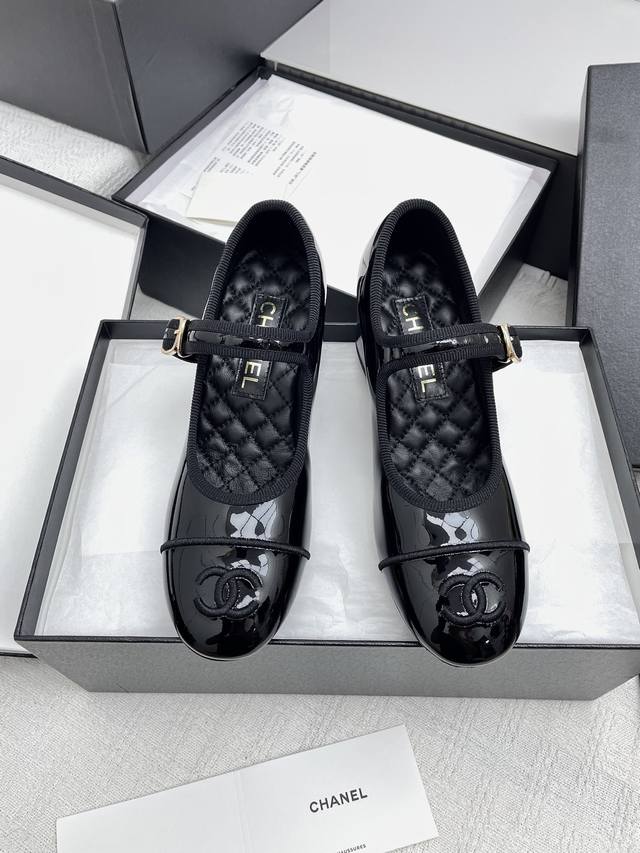 New Buckle, Airplane Box, 10Th Generation, Chanel Early Spring New Style, Single