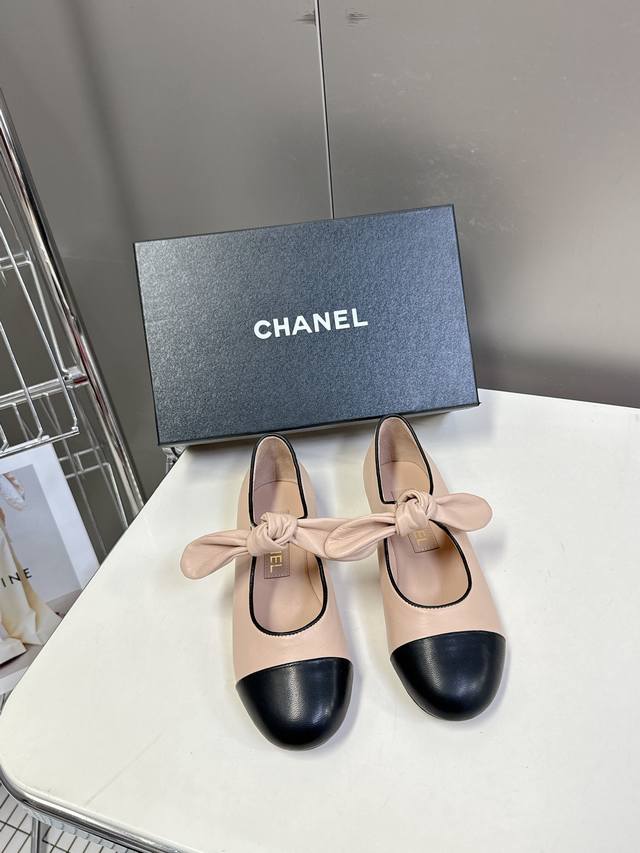 Half-Slip-On Flat Shoes Chanel Butterfly Bow Elastic Strap Flat Shoes The First