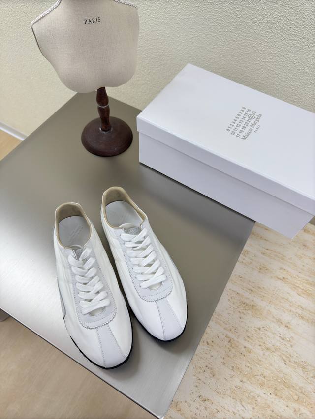 Couple's Set New Dexun Mm6 Maison Margiela Men's Size 10 High-Gloss Cowhide Sued