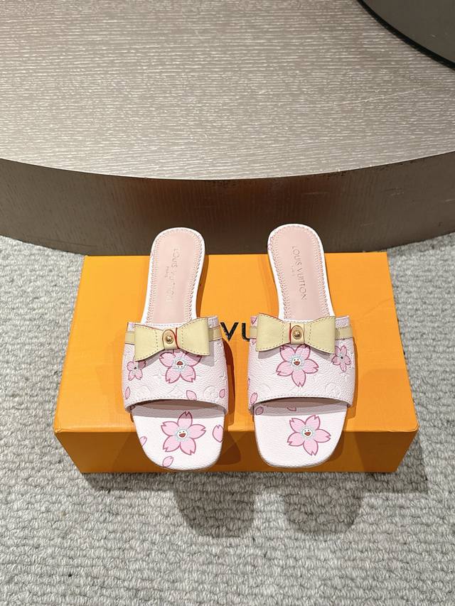 Top-Tier Version: Women's Lv X Tm Louis Vuitton X Takashi Murakami Collaboration