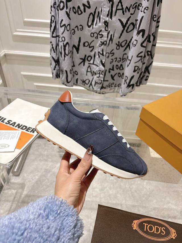 Tod's New Arrivals: Agan Shoes In The Ever-Changing World Of Fashion, Tod's Has