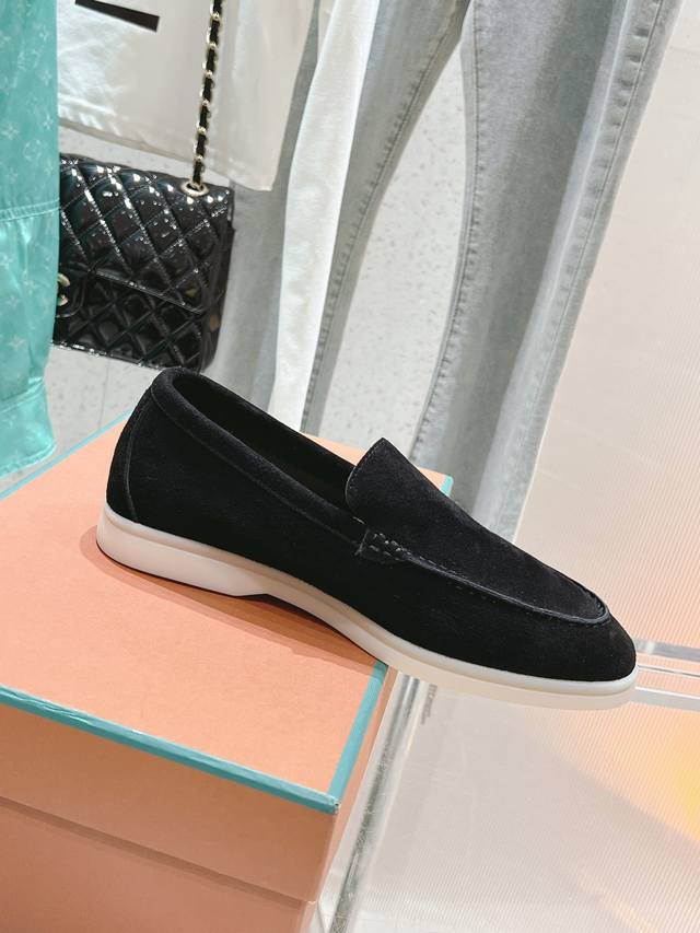 Women's And Men's Nuoyoupian Timeless Classic Loafers. Top-Tier Imported Quality