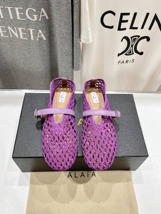 High-End Version Available Exclusive New Arrival Alaia 25Ss Runway-Inspired Flat
