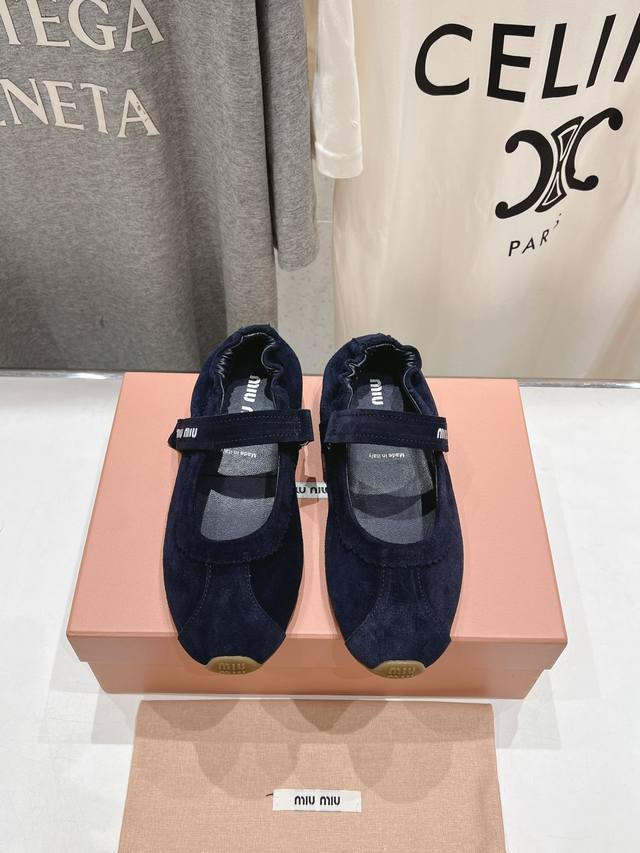 High-End Version, Miumiu 25Ss Early Spring Runway New Arrival Slip-On Mary Jane