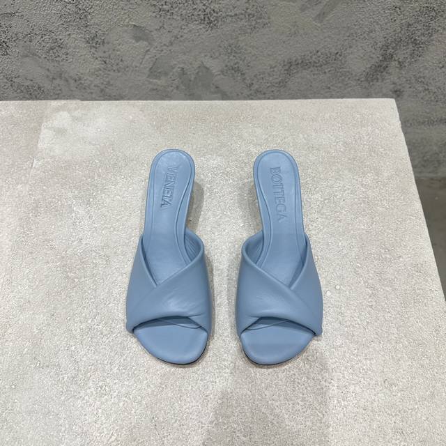 Factory Price Top-Tier Premium Version, Authentic Development. Bottega Veneta Ne