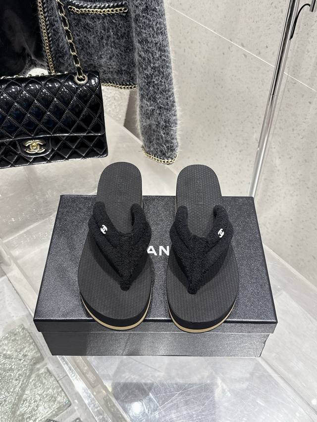 Chanel Chanel 25Ss Summer New Arrival Thong Sandals Beach Essential Chanel 2025