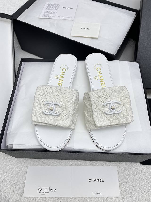 Chanel Chanel Mini Chanel-Style Early Spring New Arrival Knitted Slippers This S