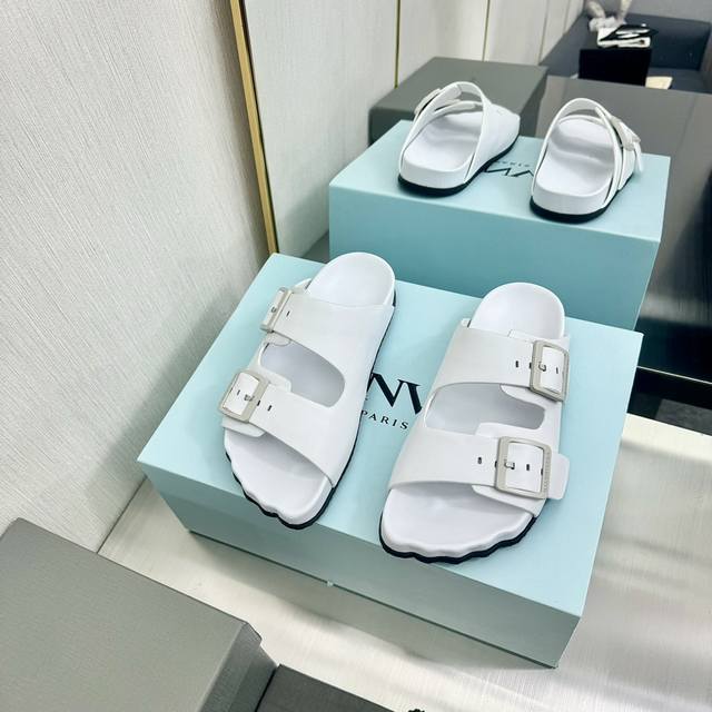Balenciaga Parisian Sunday Mule Couple's Five-Toe Series Balenciaga's Design Sty