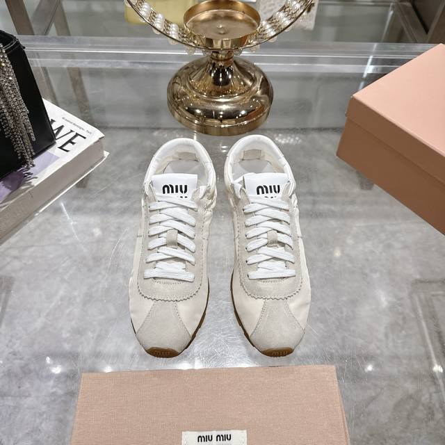 Factory-Direct Upgraded Original Mold, Authentic Version. Miu Miu 25Ss Spring/Su