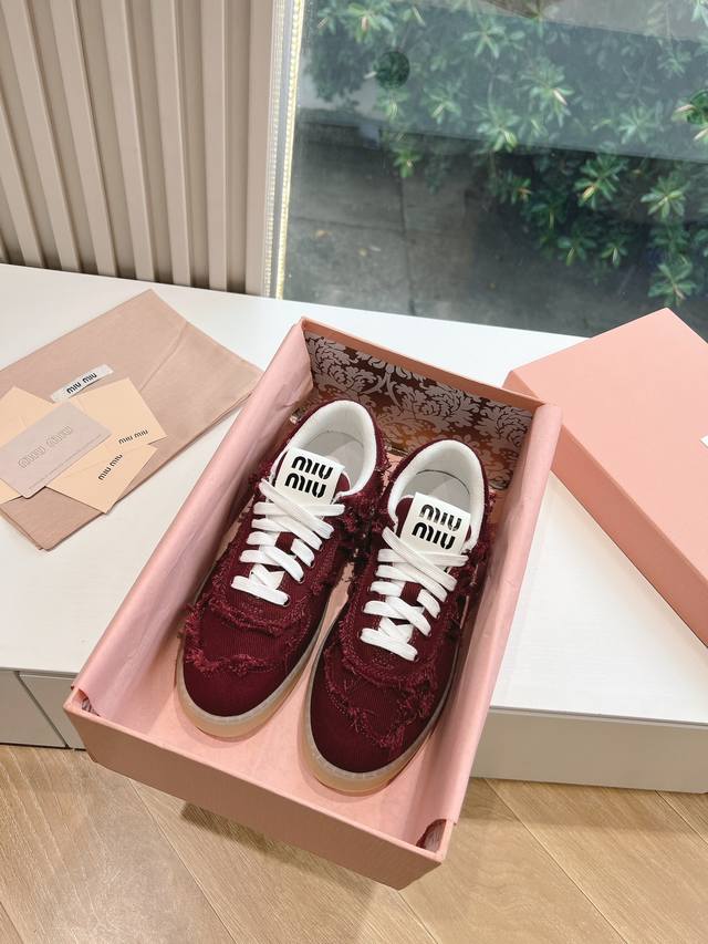 G008 Authentic Quality, In Stock For Spring And Summer. Miumiu-Style Genuine Lea