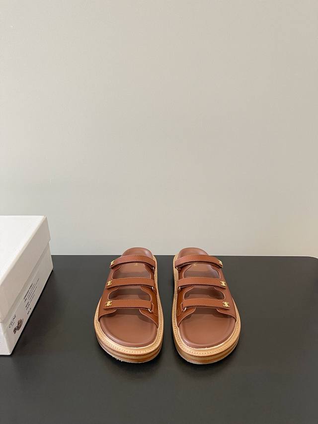 Celine Spring/Summer New Arrival Best-Selling Arc De Triomphe British-Style Flat