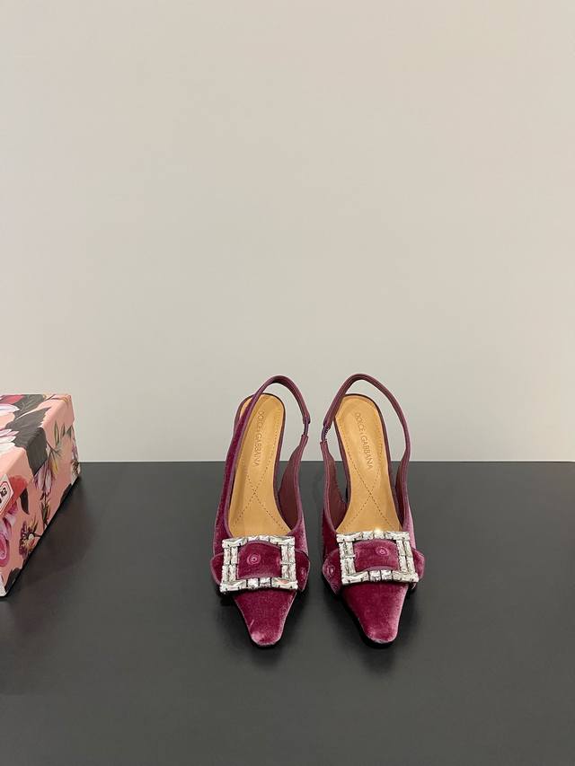 D&G Dolce & Gabbana Latest Silk Velvet Upper Paired With Diamond-Studded Buckles