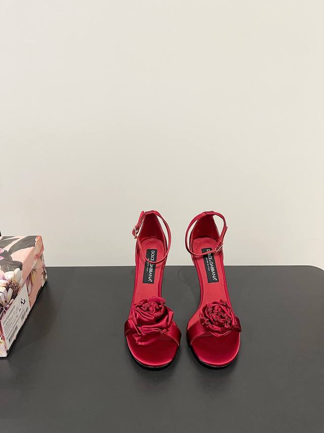 D&G Dolce & Gabbana Latest Genuine Silk Strappy Floral High-Heel Sandals. Ultra-