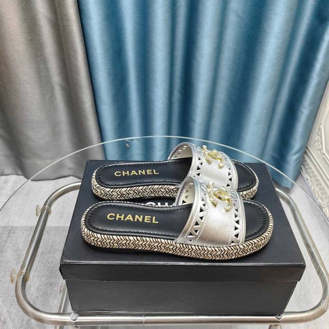 P 2025Ss Chanel Chanel Summer New Arrival Thick-Soled Lace-Up Sandals Iconic Dou