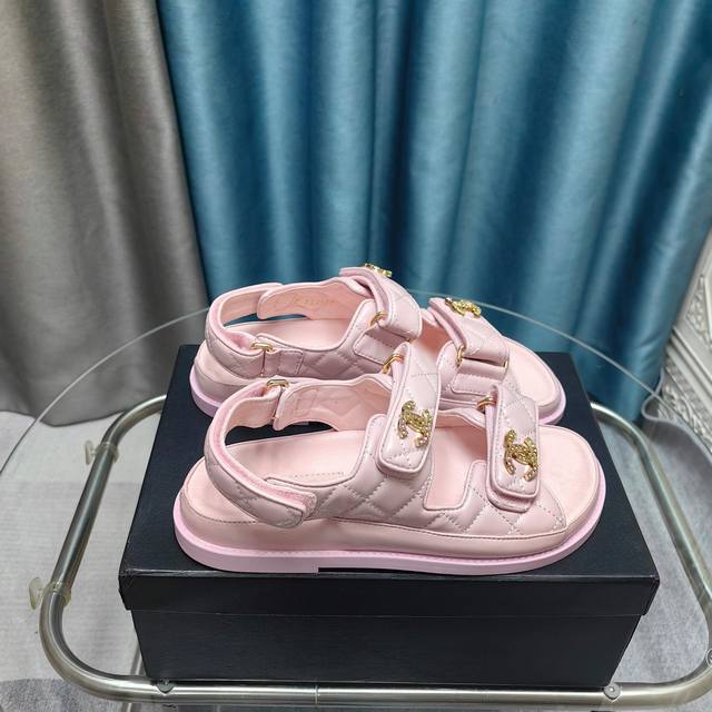 2025 Spring/Summer Latest Fabric, Flagship Store's New Magic Tape Sandal Series