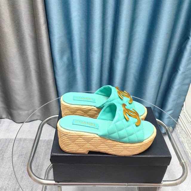 2025 A Versatile Series Worn By Numerous Celebrities And Influencers, Trending O