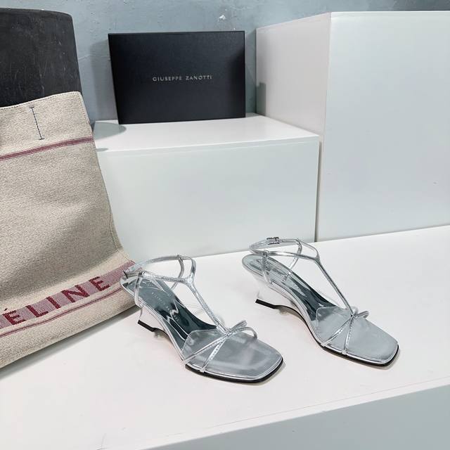 High-Quality Factory-Direct! Giuseppe Zanotti 2025 Summer Collection Latest Gz W