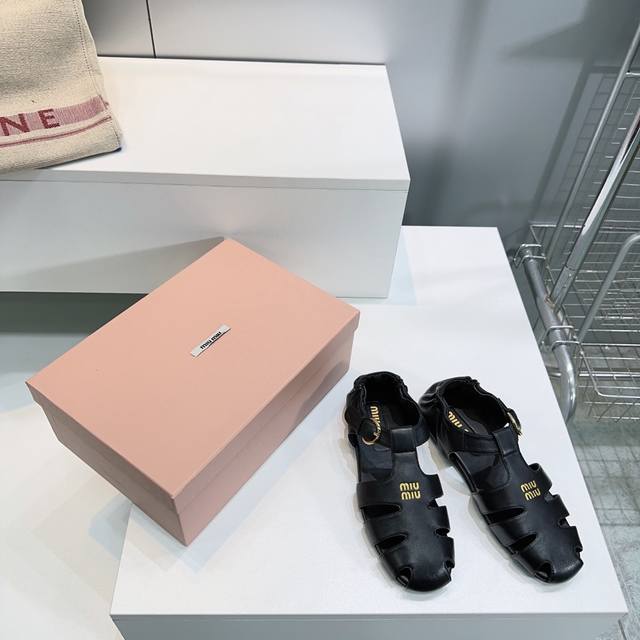 High-Quality Factory-Direct!Top-Quality Miumiu 25 Spring/Summer Runway-Inspired