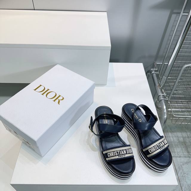 High-Quality Factory-Direct! Top-Tier Quality Dior 2025 Spring/Summer New Arriva