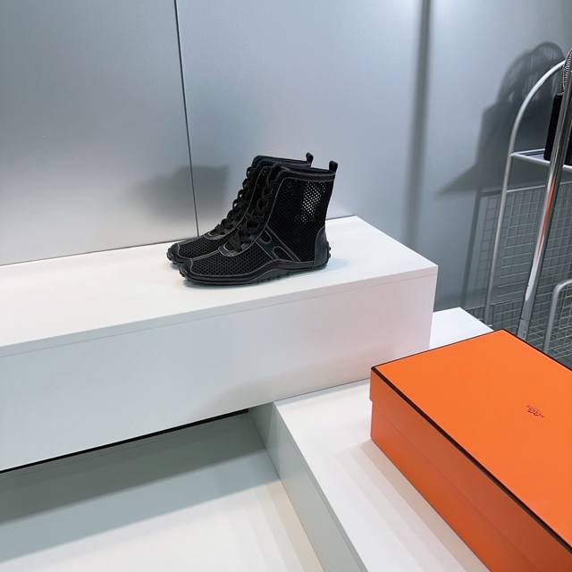 High-Quality Factory-Made High-Top! Top-Tier Quality Herm