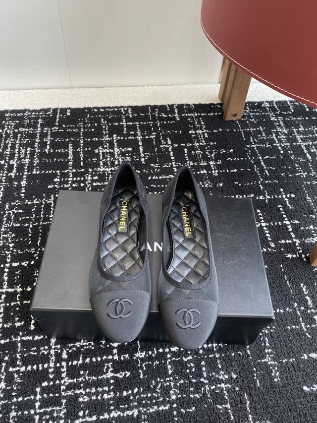 Premium-Grade Chanel 25Ss Spring/Summer Shoes With Embroidered Details, Ballet-I