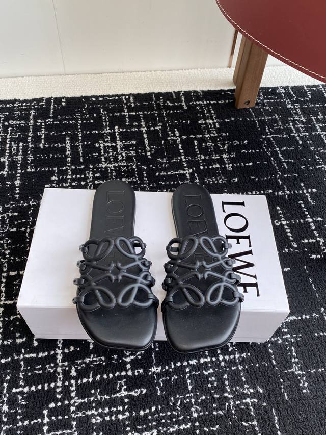 Premium-Grade Loewe 25Ss Spring/Summer New Arrival Slippers - Minimalist Design