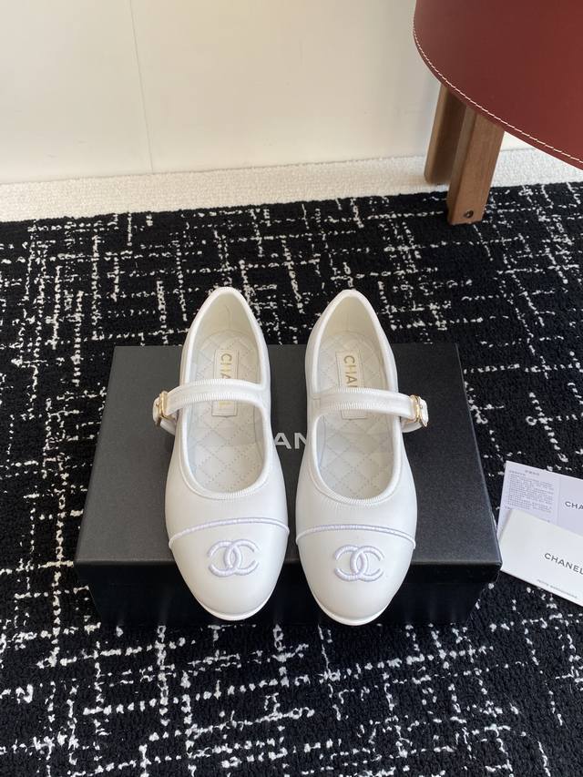 Premium Grade Chanel Mini 25Ss Spring/Summer Shoes With Embroidered Double C Log