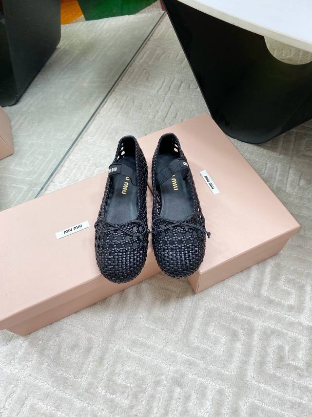Factory-Direct Miu Miu Lace-Up Ballet Flats With A Bow Detail, Exclusive High-En