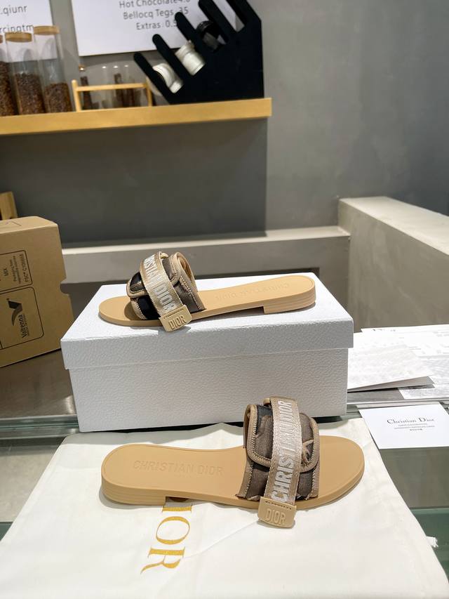 Factory P Price Dior's Latest Magic Snap-On Sandal Series In All-New Colorways!