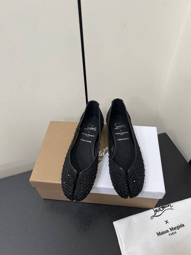 Mm6 Maison Margiela X Christian Louboutin Collaboration Red Sole Tabi Split-Toe