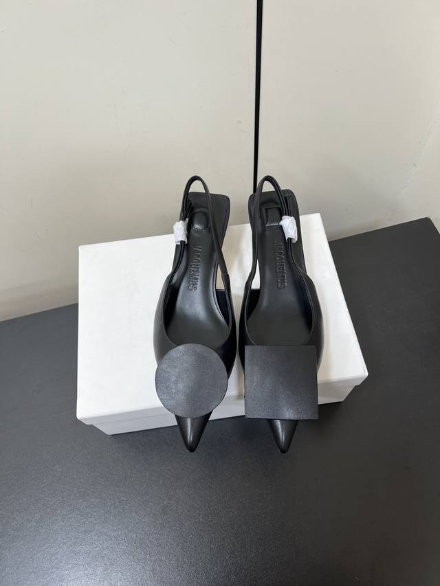 Jacquemus Square-Toe Pointed-Heel Open-Back Sandals Jacquemus' Unique Square And