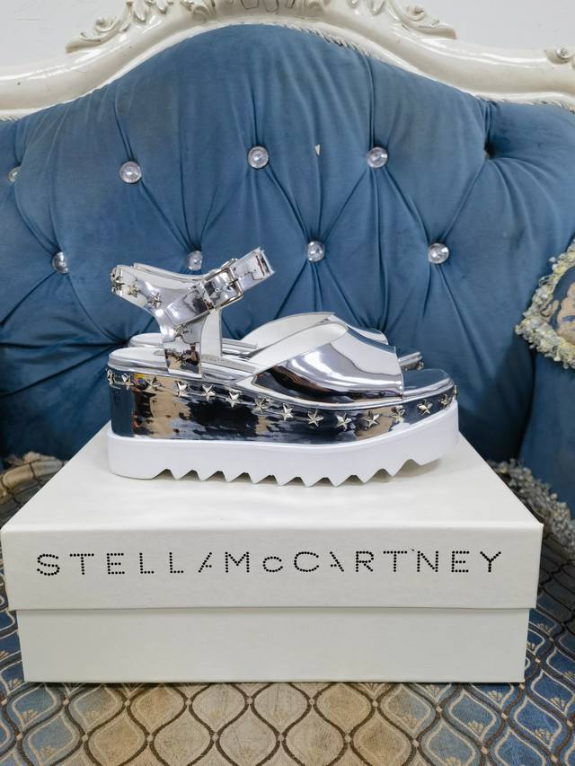 New Arrival Stella Mccartney Thick-Soled Casual Sandals, Lacquered Leather Upper