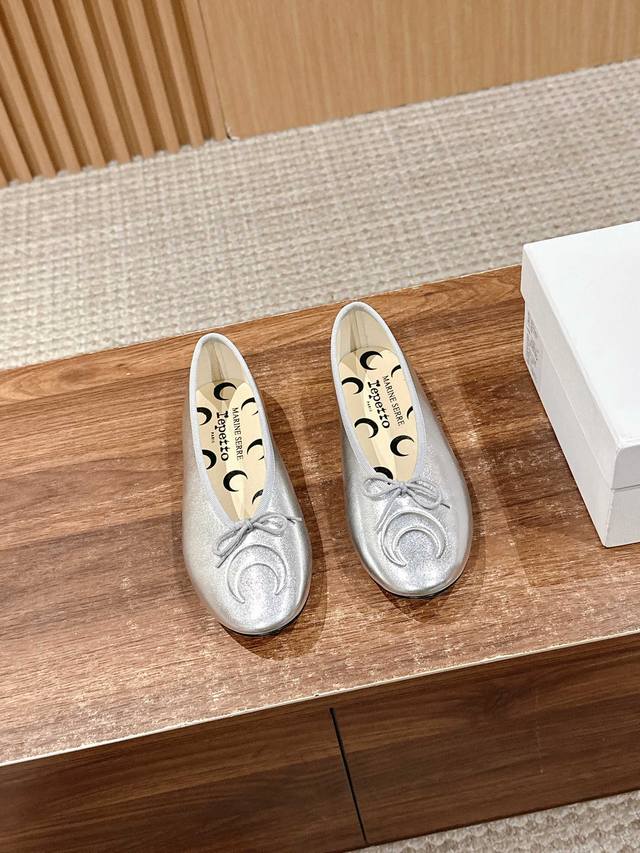 Lipi Duo Collaboration With Marinser Spring/Summer New Moon Ballet Shoes A Colla