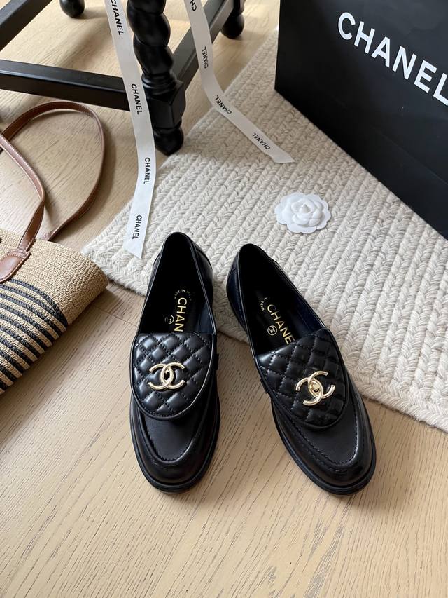 Chanel 25P New Bookbag Buckle Loafer! Top-Tier Version! Limited Release! Upper M