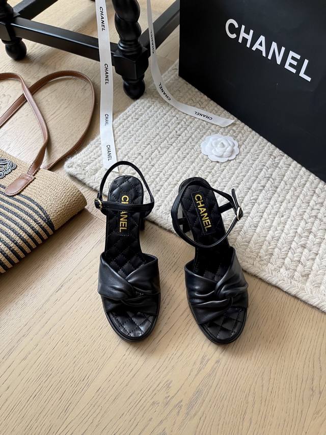 Chanel 25C Early Spring New Arrival Thick-Soled Platform Sandals! Top-Tier Versi