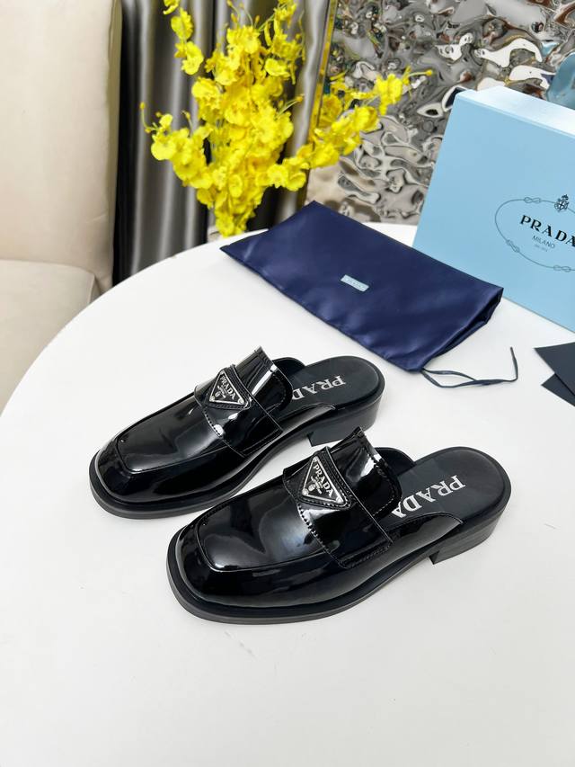 High-End Version Prada 2025 Spring/Summer Latest Best-Selling Series Round-Toe T