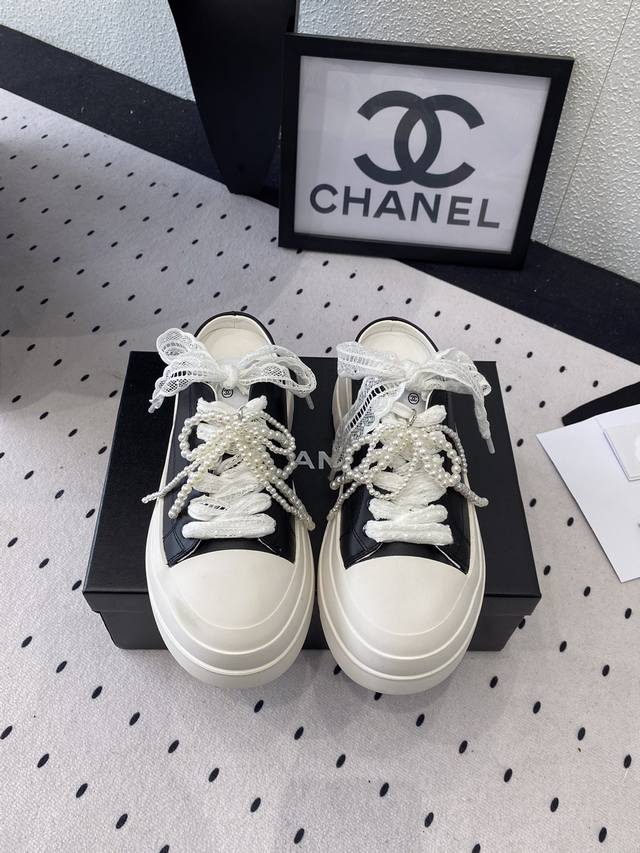 Chanel New Butterfly Bow Half-Slip-On Shoes High Version Available. A Must-Have