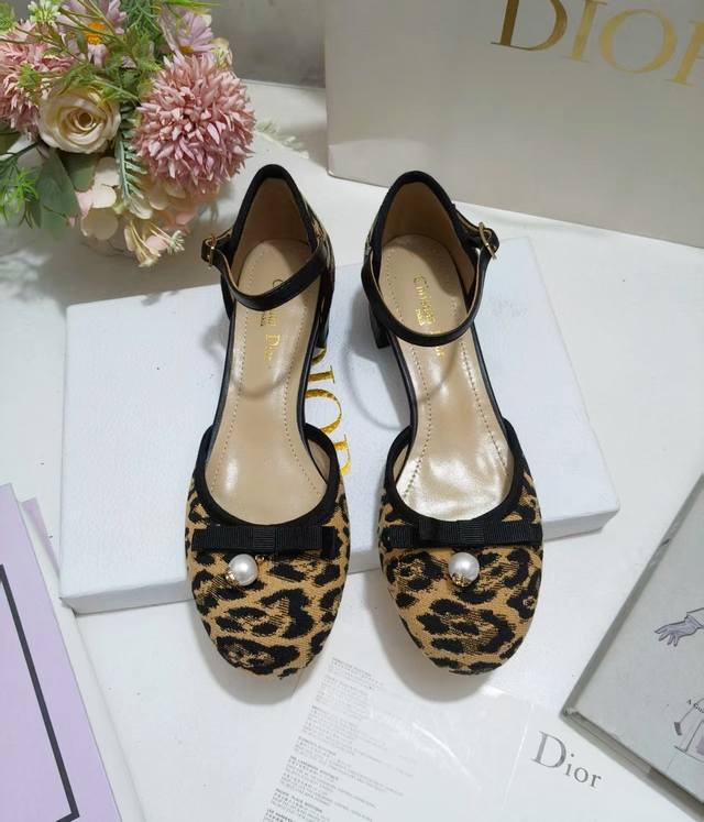 Factory Price Pp Leather Sole, Rubber 290 Dior Ss New Arrival~ Dior 24Fw New Pea