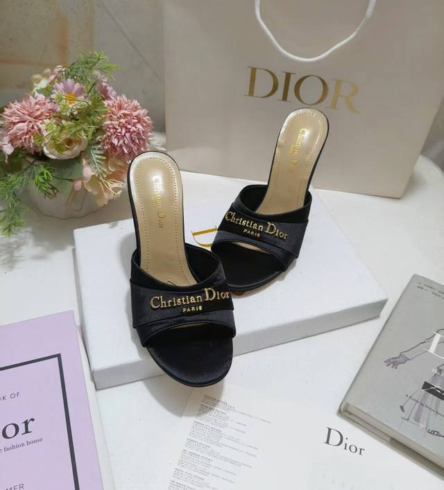Factory Price Pp Leather Sole, Rubber Sun Sandals Spring Ready-To-Wear Collectio
