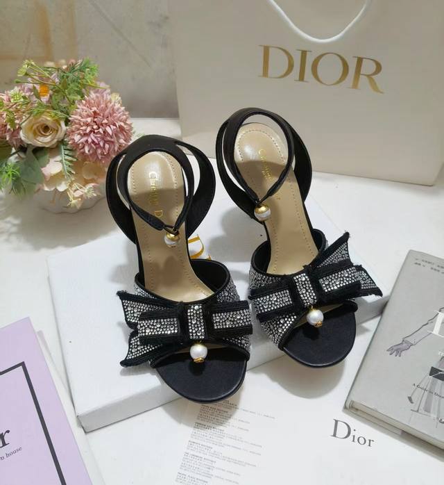 Factory Price Pp Leather Sole, Rubber 320 Maria Grazia Chiuri Presents The Elega