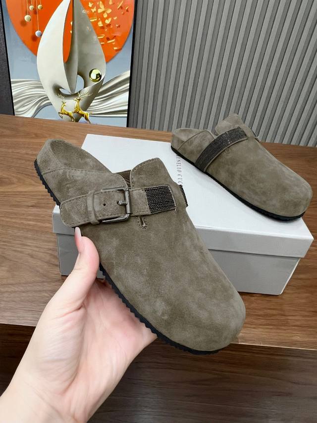 Brunellocucinelli. B C Half-Drag Height-Increasing Shoes Are Now Available. Fabr