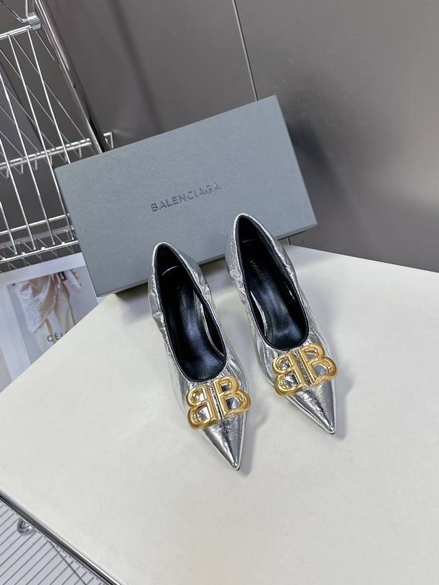 Balenciaga Balencaga New Lacquered Leather Bb Hardware Buckle Series!This Shoe D