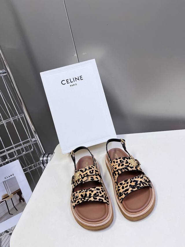 Celine Sili Spring/Summer New Arrival Arc De Triomphe Retro Roman Sandals, Perfe
